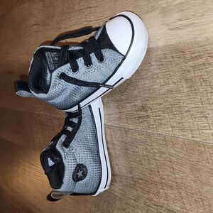 Converse All Star Unisex Chuck Taylor Gray Blackstreet Mid Top Sneakers.